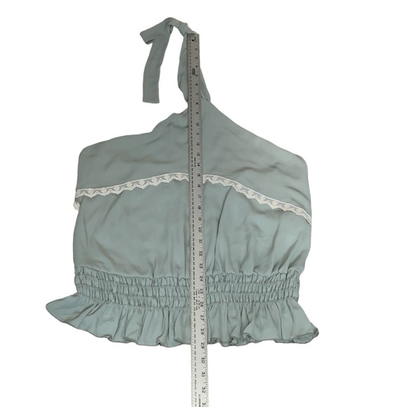 Wren & Willa sage green halter‎ top trimmed in lace babydoll style. Size L - Picture 4 of 7